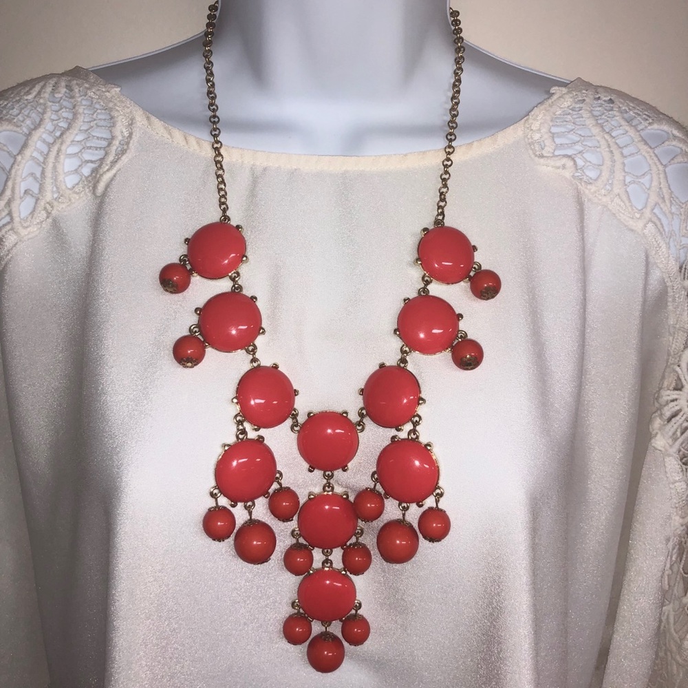 Charming Charlie Red/Pink Bubble Necklace